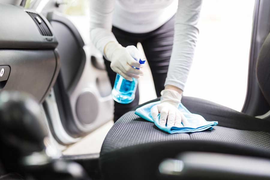 Comment nettoyer efficacement les sièges de votre voiture ?